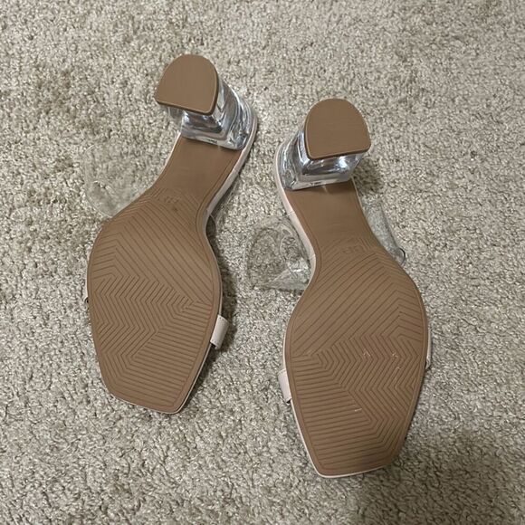 BP Women's Size 10 Clear Block Heel Strappy Sandals Nude Beige Contemporary New - Picture 8 of 9